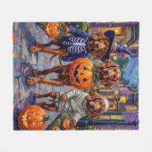 Irish Red Setter Trick-or-Treating Halloween Fleecedecke (Vorderseite (Horizontal))