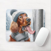 Irish Setter Hund leckt einen gefrorenen Pole Mousepad (Mit Mouse)