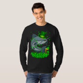 Irish Shamrock Leprechaun Catfish St Patrick's Day T-Shirt (Vorne ganz)