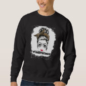 Irish Terrier Dog Mama Bleached Messy Bun Leopard  Sweatshirt (Vorderseite)