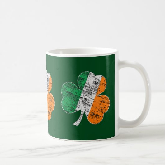 Irish Tricolor Distressed Kleeblatt St Patricks Da Kaffeetasse (Rechts)