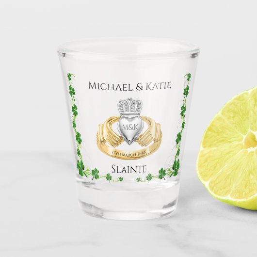 Irish Wedding Claddagh Ring Schnapsglas (Vorderseite)