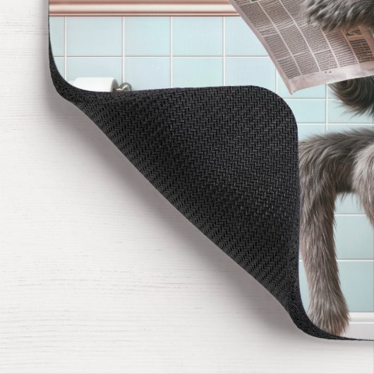 Irish Wolfhound Reading a Newspapier Mousepad (Ecke)