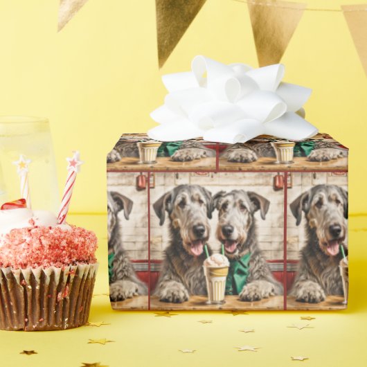 Irish Wolfhounds mit Eiscreme-Soda Geschenkpapier (Geburtstagsparty)