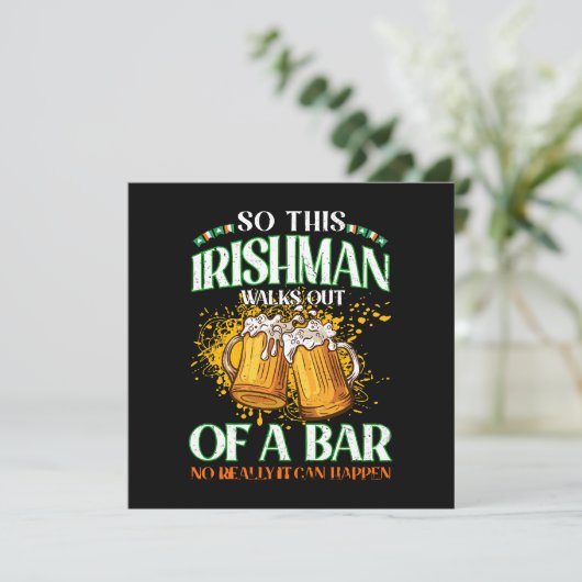 Irishman Drinking Beer St. Patrick's Day Einladung (Stehend Vorderseite)