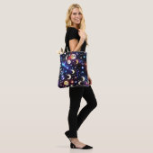 Irisierender Mondstein-Opal-Lunarphasen Tasche (Am Model)