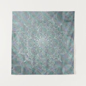Irisierender Schimmer Mandala Boho Chic Wandteppich (Vorderseite)