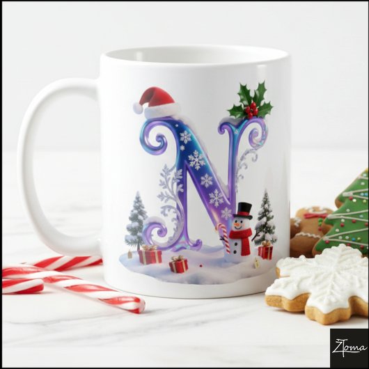 Irisierender Weihnachtsbuchstabe N mit Schneemann Kaffeetasse
