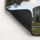 Irland, der Eingang zum Schloss Dromoland. Mousepad (Ecke)