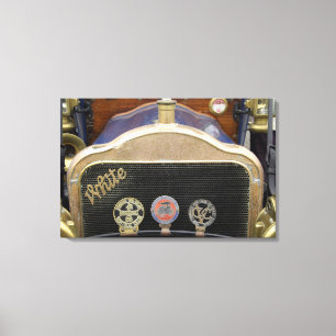 Irland, Dublin. Vintages Auto, weiß Leinwanddruck