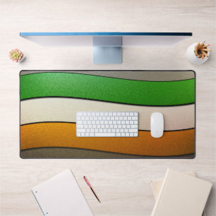 Irland Flag Colors Chrome von Shirley Taylor Schreibtischunterlage