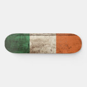 Irland-Flagge auf altem hölzernem Korn Skateboard (Horizontal)