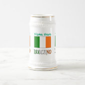 Irland - Grüne Persönlichkeit unter irischer Flagg Bierglas (Mittel)