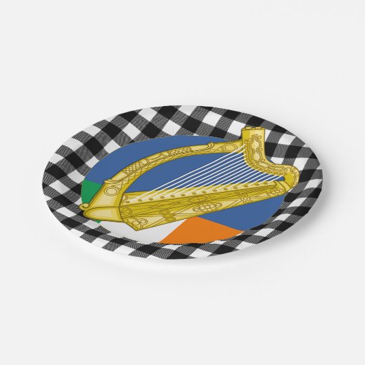 Irland Harnplatte, Büffel kariert & irische Flagge Pappteller (Schrägansicht)