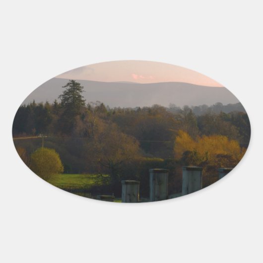 Irland ist schön ovaler aufkleber (Vorderseite)