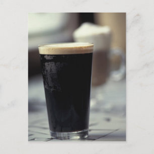 Irland. Pint of stout. Postkarte
