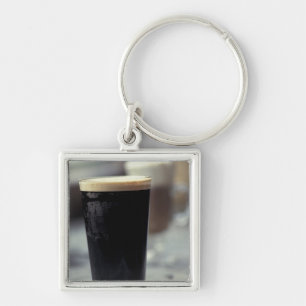 Irland. Pint von Stout. Schlüsselanhänger