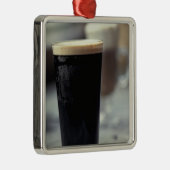 Irland. Stich. Ornament Aus Metall (Rechts)