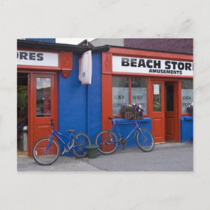 Irland, Strandhill. Ladenfronten mit Fahrrädern Postkarte