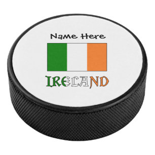 Irland und irische Flagge mit Ihrem Namen Eishockey Puck