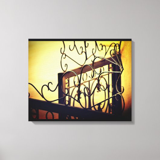Iron Gate Design Leinwanddruck (Vorderseite)