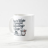 Ironischer Wecker-Geschenk Kaffeetasse (Vorderseite Links)