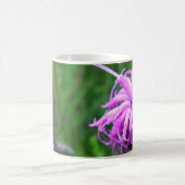 Ironweed-Blumen Kaffeetasse (Mittel)