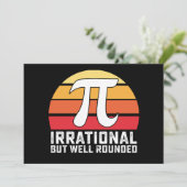 Irrationale, aber gut gerundete Pi-Day-Mathematik  Einladung (Stehend Vorderseite)