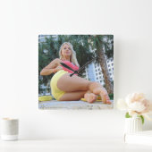 Iryna Quadratische Wanduhr (Zuhause)