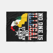 Is Illegal On Stolen Land Native Americans Fleecedecke (Vorderseite (Horizontal))