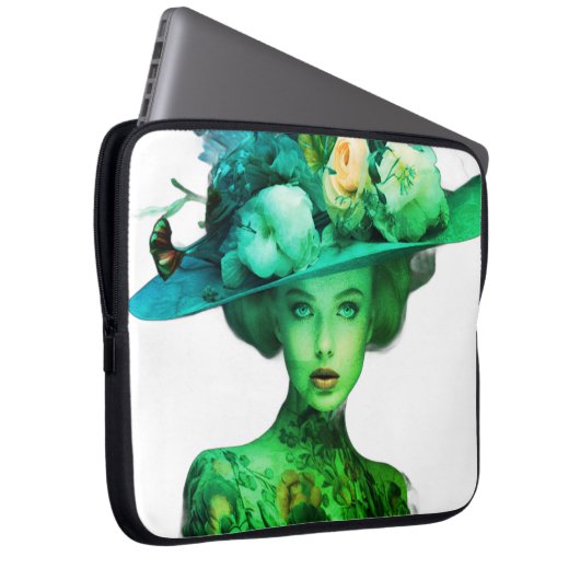 Is She Wicked? Computer and Electronics Bag Laptopschutzhülle (Vorne Rechts)