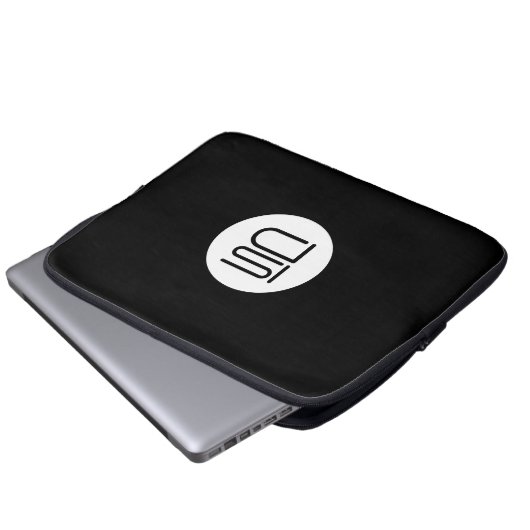 ISD LAPTOPSCHUTZHÜLLE (Vorne Knopf)