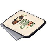 ISFJ — A Guardiã da Harmonia Laptopschutzhülle (Vorne Knopf)
