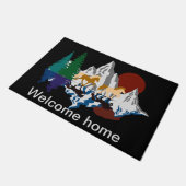 Isi in den Bergen Fußmatte (Schrägansicht)