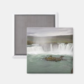 Island. Aussicht auf die Godafoss-Wasserfälle auf  Magnet (Vorderseite/Rückseite)