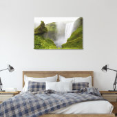 Island. Der Wasserfall des Skogarfoss fällt über e Leinwanddruck (Insitu (Schlafzimmer))