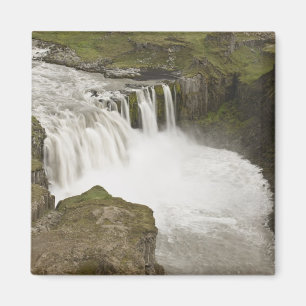 Island. Hafragilsfoss-Wasserfall in Magnet