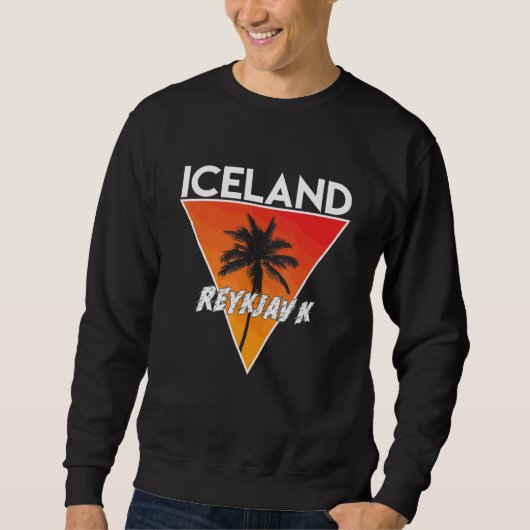 Island mit sonnigen Farben Sweatshirt (Vorderseite)