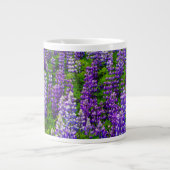 Island. Vik i Myrdal. Lupinenfeld Jumbo-Tasse (Vorderseite)