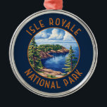 Isle Royale Nationalpark Retro Distressed Circle Ornament Aus Metall<br><div class="desc">Isle Royale Vektorgrafik Design. Der Park besteht aus der Isle Royale und Hunderten von benachbarten Inseln,  sowie den umliegenden Gewässern des Superior-Sees,  im Staat von Michigan.</div>