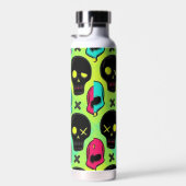 Isolierte Flasche mit Totenkopf-Muster (Rechts)