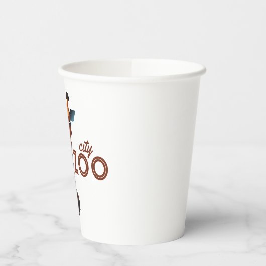 Isometric Giraffe Pappbecher (Links)