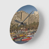 Israel, Negev, Eilat, Rotes Meer Runde Wanduhr (Winkel)