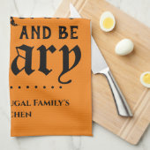 Iss Drink und Beängstigend Halloween Custom Family Geschirrtuch (Viertel Falte)