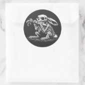 Iss Gemüse – Toter Hase von BurnsInHell Runder Aufkleber (Tasche)