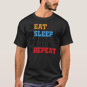 Iss Kleinkinder Betreuen Schlaf Tagesbetreuerin Gr T-Shirt