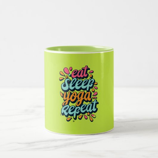 Iss Sleep Yoga Wiederholung Typografie Zweifarbige Tasse (Mittel)