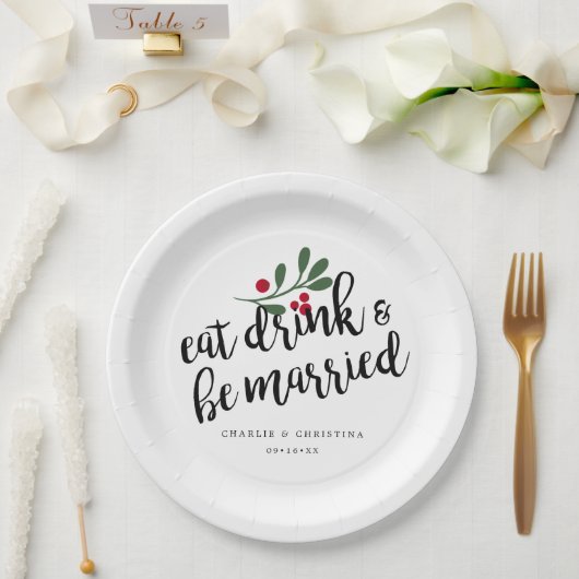 Iss Urlaub Drink und Verheiratete Weihnachtsberrie Pappteller (Hochzeit)