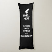 Ist das Geruch Cyanid oder Chloroform Joke Pillow Seitenschläferkissen (Rückseite (Vertikal))