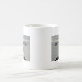 Ist es Freitag schon? , Montage… Kaffeetasse (Mittel)